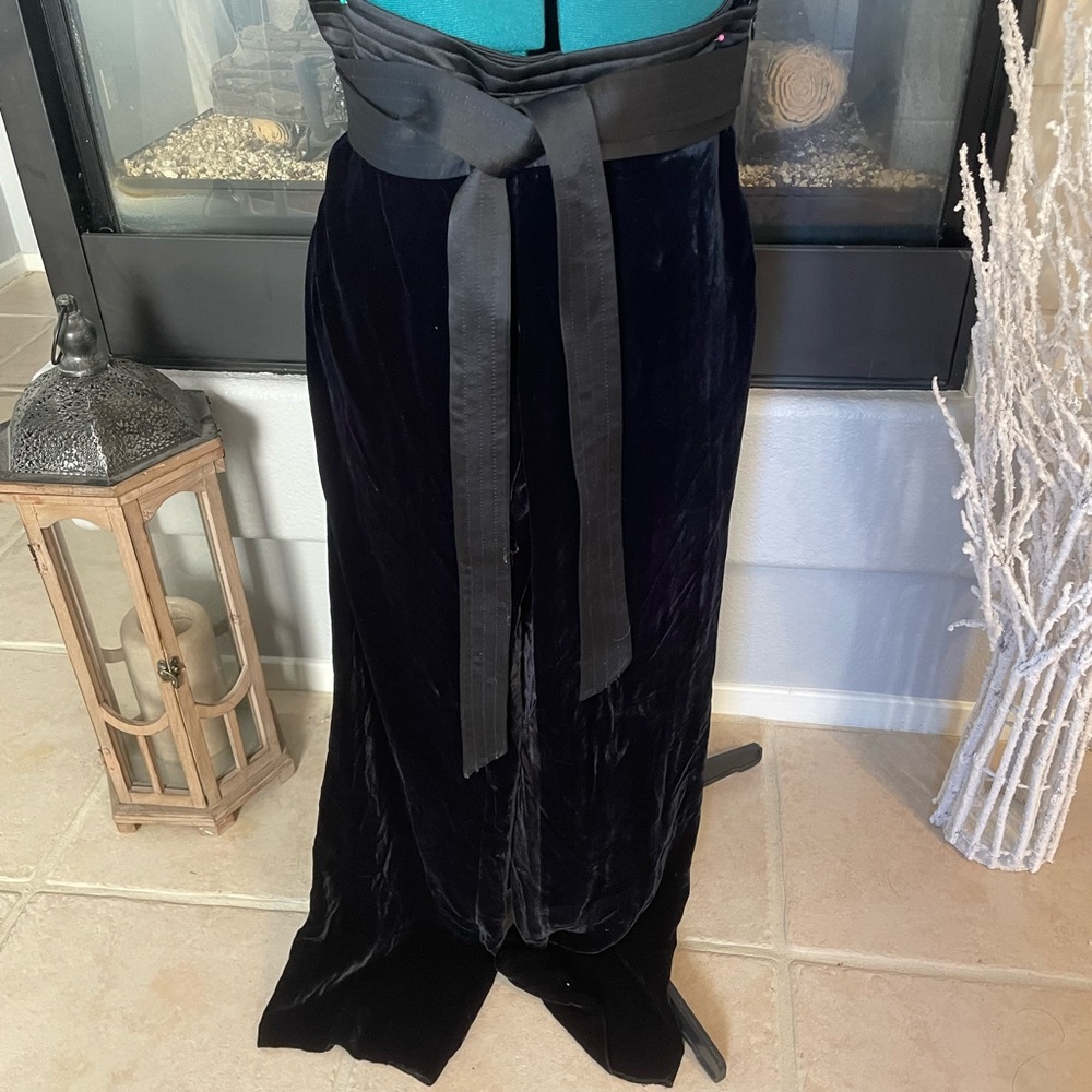BNWT Giorgio Armani high waisted velvet pants
